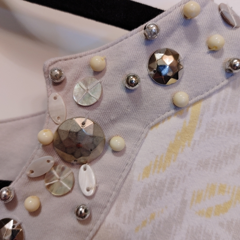 Ruby Rd Embellished Scalloped Neck Top XL 3/4 Sleeve Yellow Gray Floral Blouse - Picture 10 of 10